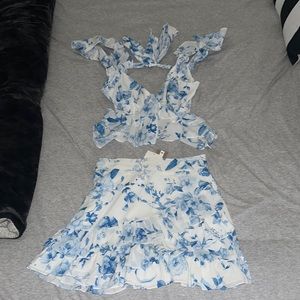 2 piece set, brand new with tags